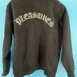 Black sweatshirt 