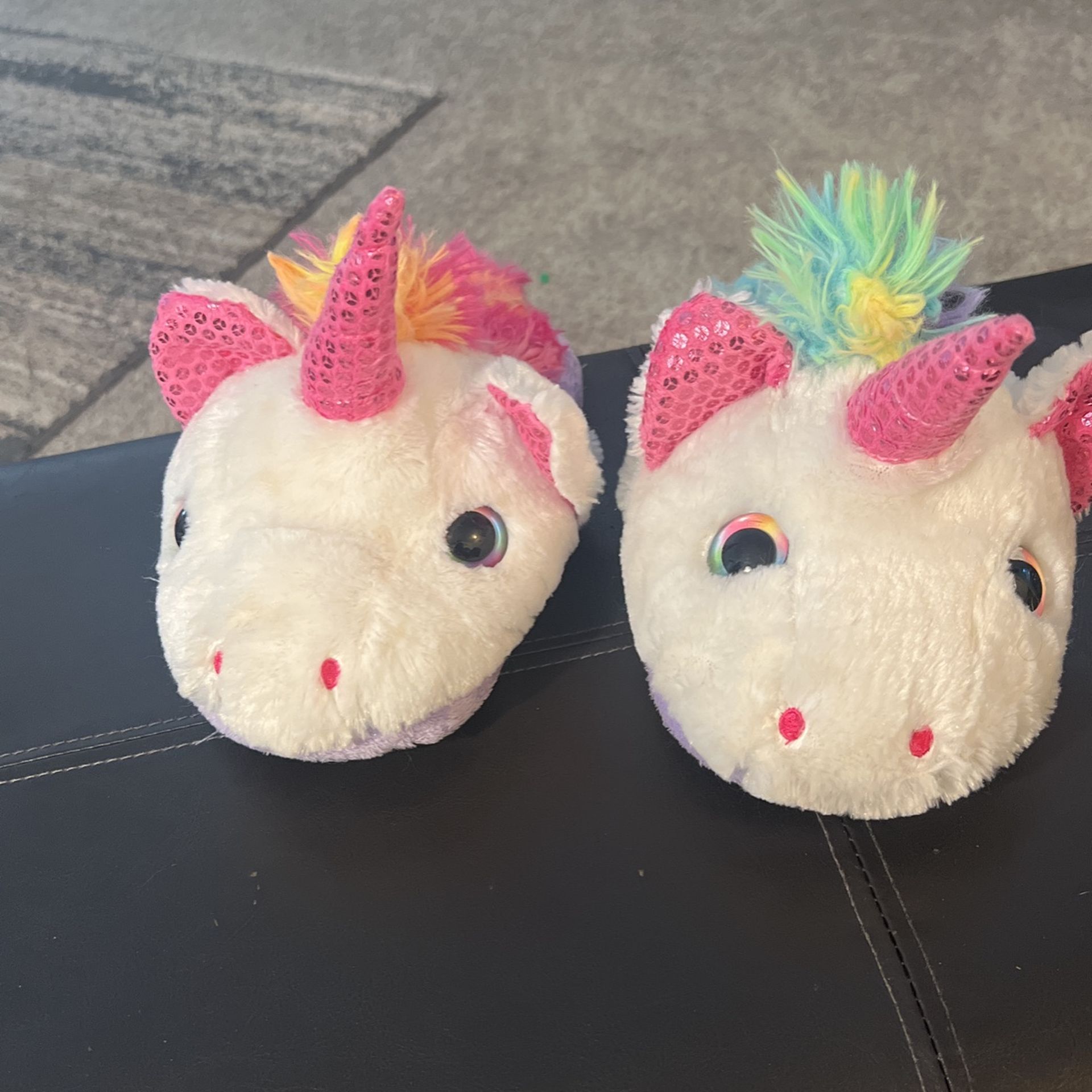 Girls Unicorn Slippers