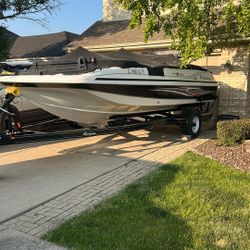 2011 Hurricane 201 sport