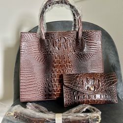 2-Piece Crocodile Print Handbag Set
