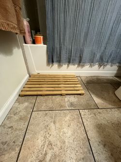 Wooden Bath Mat