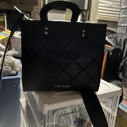 Steve Madden Quilted Crossbody Bag