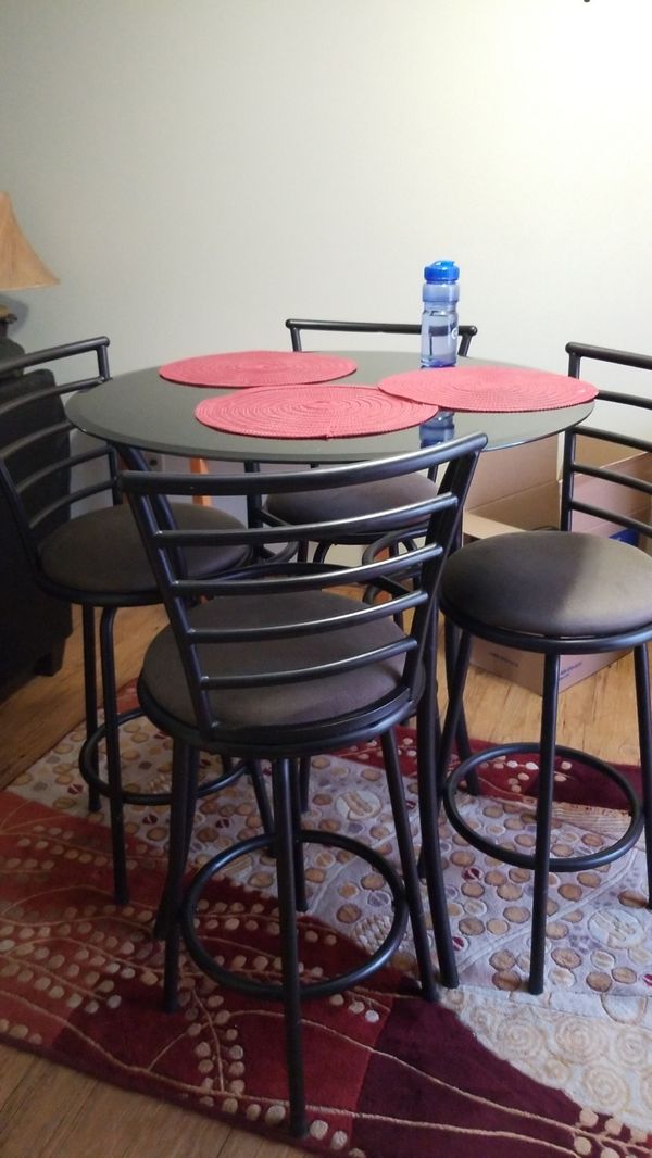Glass Kitchen Table W 4 Bar Swivel Chairs For In Brooklyn Park Glass Kitchen Table W 4 Bar Swivel Chairs For In Brooklyn Park Mn Offerup