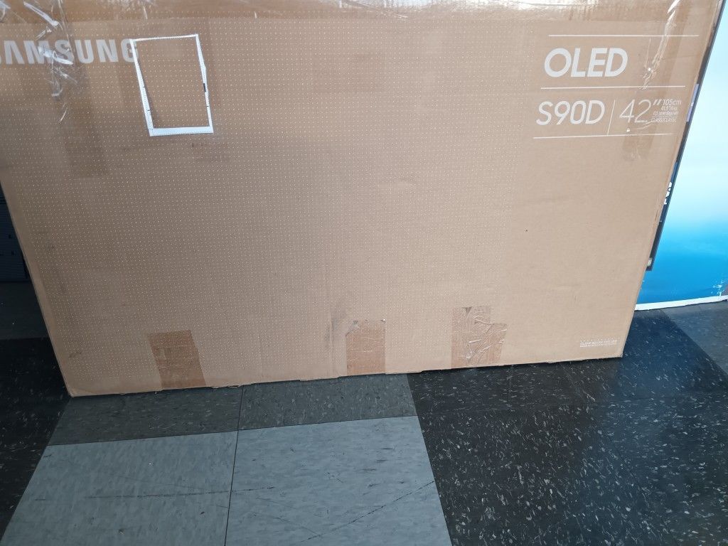 SAMSUNG 42"INCH OLED 4K S90D !! no legs