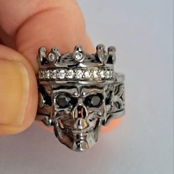 King Skull Ring With Crown
