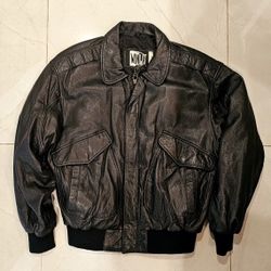 LEATHER JACKET MENS MEDIUM
