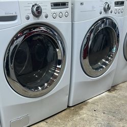 Lg Washer N Gas ⛽️ Dryer Set 
