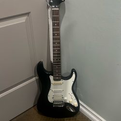 Starcaster Fender Electric Guitar With Amp