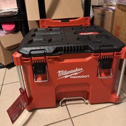 Milwaukee Packout New With Tag