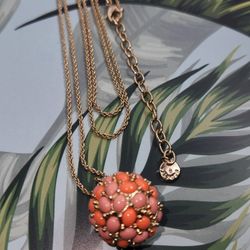 #1468 TALBOTS GOLD TONE ORANGE BALL NECKLACE 15"IN

