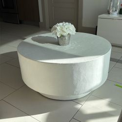 White Round Coffee Table 
