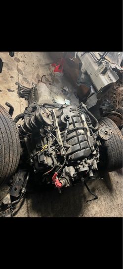 5.7 hemi engine