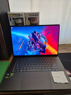 Asus Rog Zephyrus G16 RTX 4070