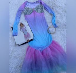 Women’s mermaid costume