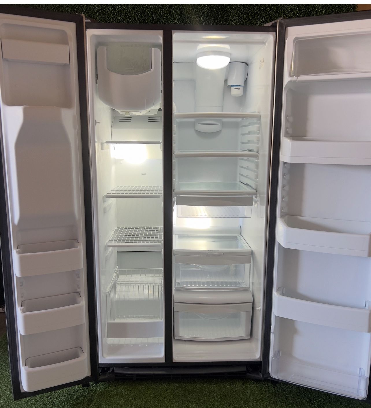 GE Stainless Steel Fridge