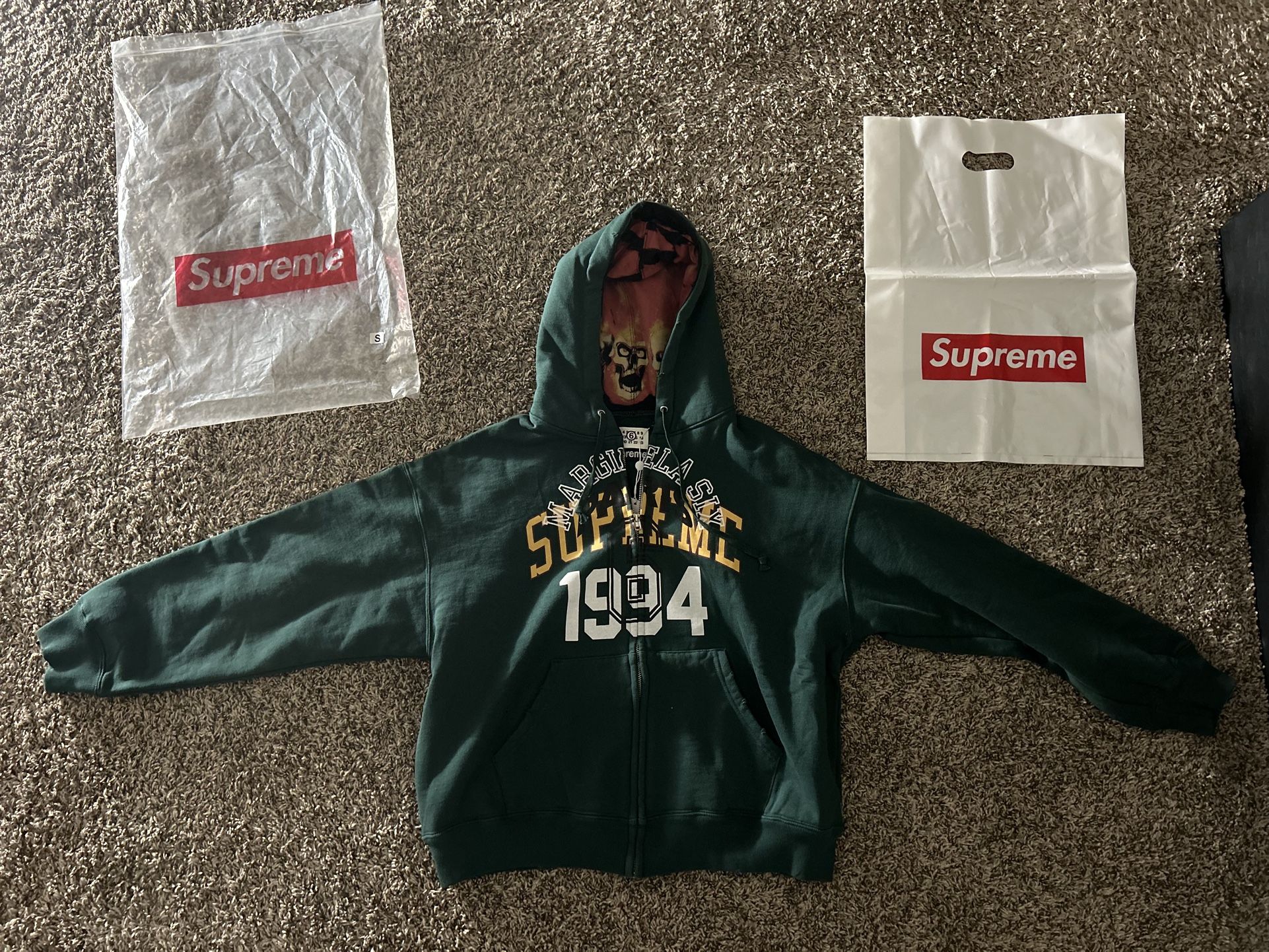 Supreme X Maison margiela    