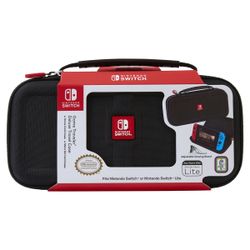 Nintendo Switch Game Traveler Deluxe Travel Case