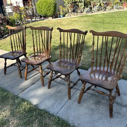 Vintage Set Of (4) Windsor Back Dining Chairs