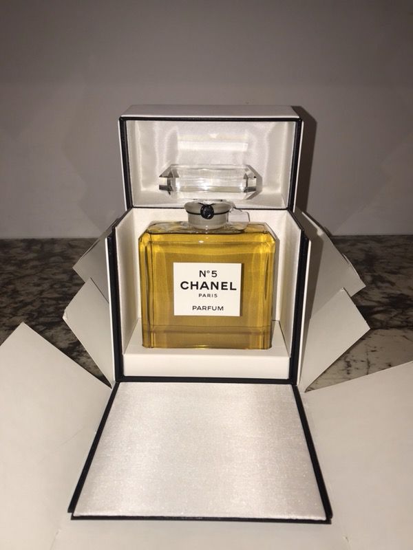 Vintage 1940s 1950s Mini Chanel No 5 Crystal Glass Perfume 