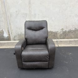 Reclining Seat (Electronic)