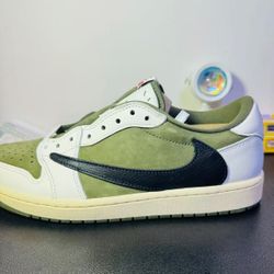 Travis Scott x Air Jordan 1 "Medium Olive" 