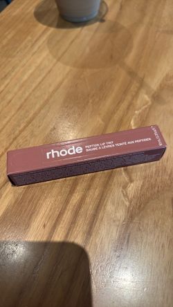Rhode Peptide Lip Tint