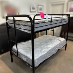 Thomas Black Finish Twin/Twin Bunk Bed