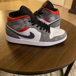 Nike Air Jordan Men’s Size 9.5 (New)