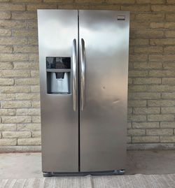FRIGIDAIRE GALLERY STAINLESS SIDE-BY-SIDE REFRIGERATOR 25 cu ft COLD STORAGE HOME KITCHEN APPLIANCE