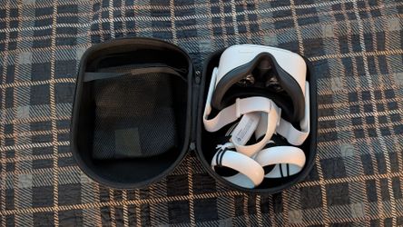 Meta Occulus Quest 2