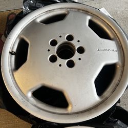 Mercedes AMG monoblock 