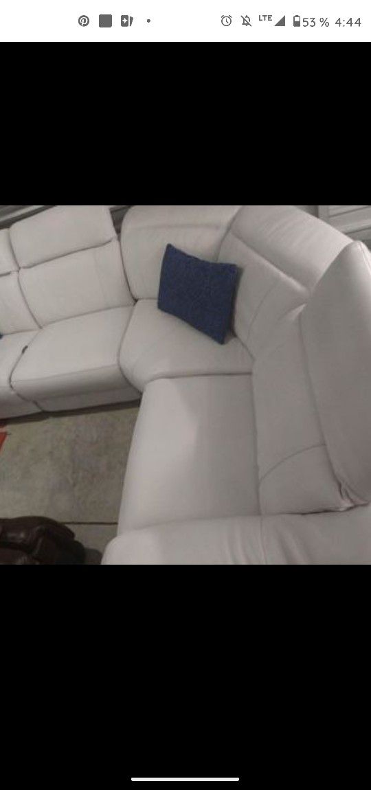 SECTIONAL GENUINE LEATHER RECLINER ELECTRIC WHITE COLOR .. DELIVERY SERVICE AVAILABLE 🚚💥🚚
