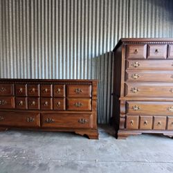 Bassett "Lion Head" Solid Wood Dresser Set 