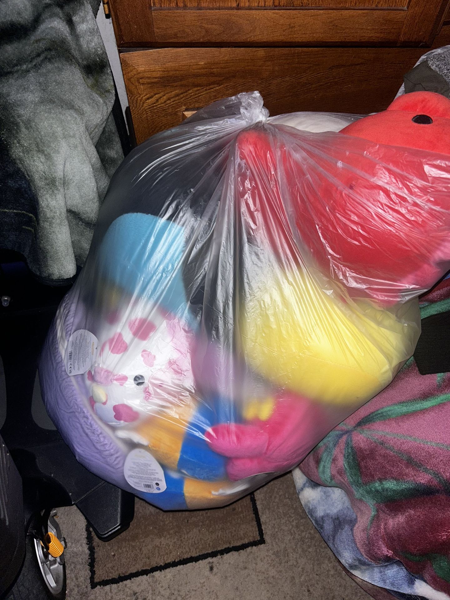 Bundle Of Plushies/Squishmallows
