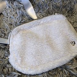 lululemon Belt Bag