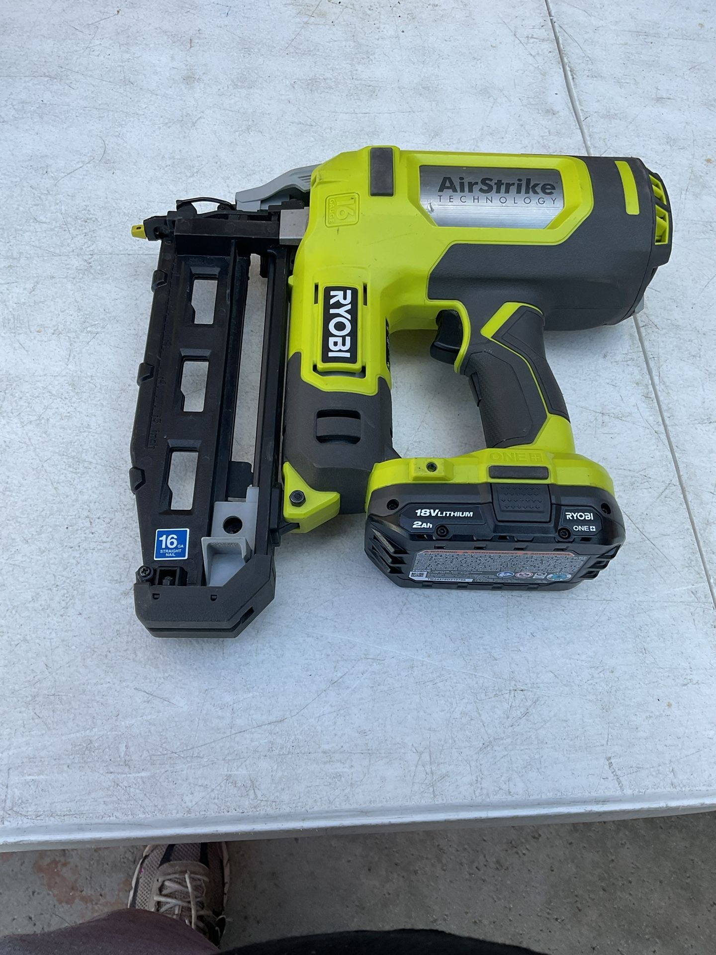 Ryobi 18 Volt Straight Nailer 16 Gauge With Battery