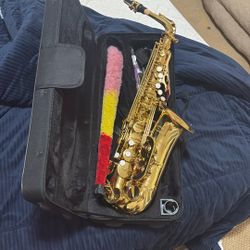 Saxophone 
