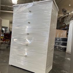 Five Drawers Dresser 