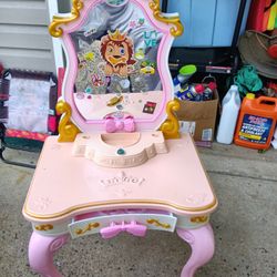Little Girls Musical Vanity Set