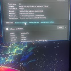 Gaming Pc With Monitor And Accessories 