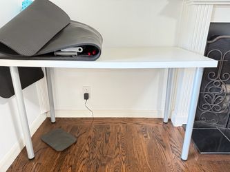 IKEA white desk / table