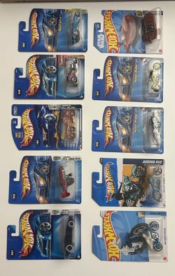 Hot Wheels - Random Group -10 Vehicles Total