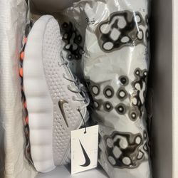 Nike Mind 002 “Light Smoke Grey” Sz. 8.5m/10w