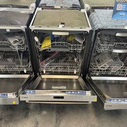 24” Bosch Dishwashers In Stainless Steel 