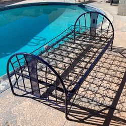 Antique 1930s-1940s Headboard/Footboard Bed Frame