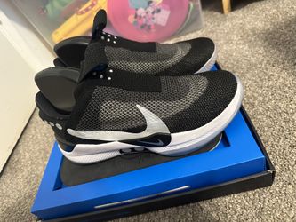 Nike Adapt BB Size 8