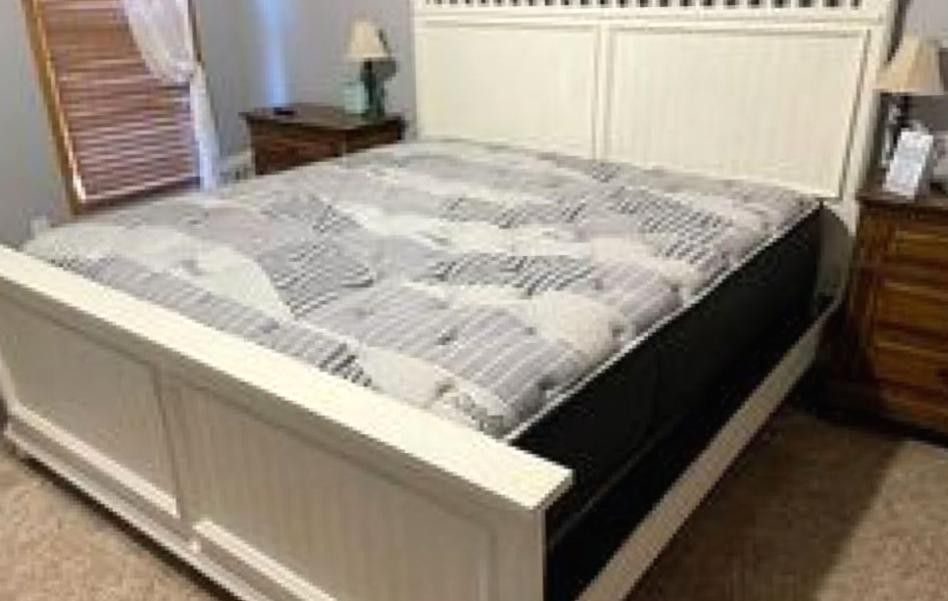 King and Queen Mattresses IN STOCK & $10 Plan Option Available
