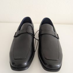 Perry Ellis Portfolio 