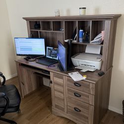 Rustic brown Computer Desk W/ Hutch 