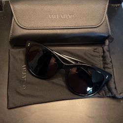 Valentino Glasses